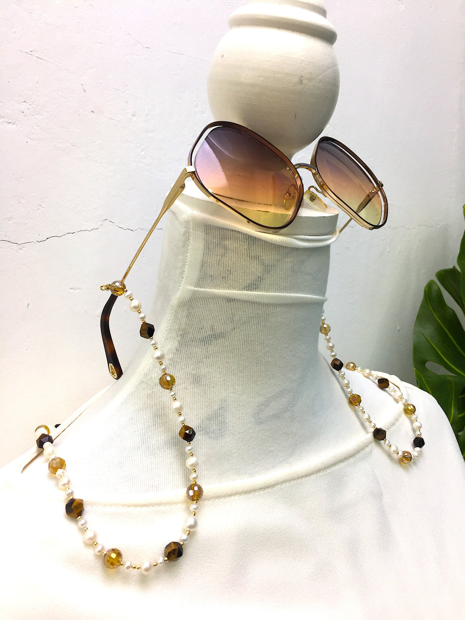 Removable Freshwater Pearls With Tiger Eye & Crystals Glasses Chain EC005