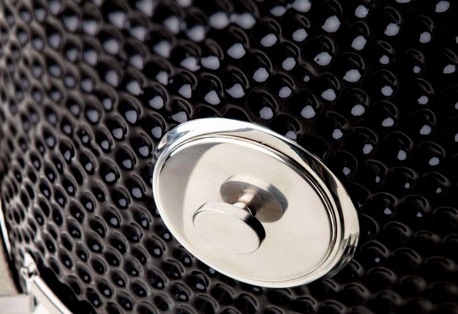 XL 22-inch Kamado BBQ